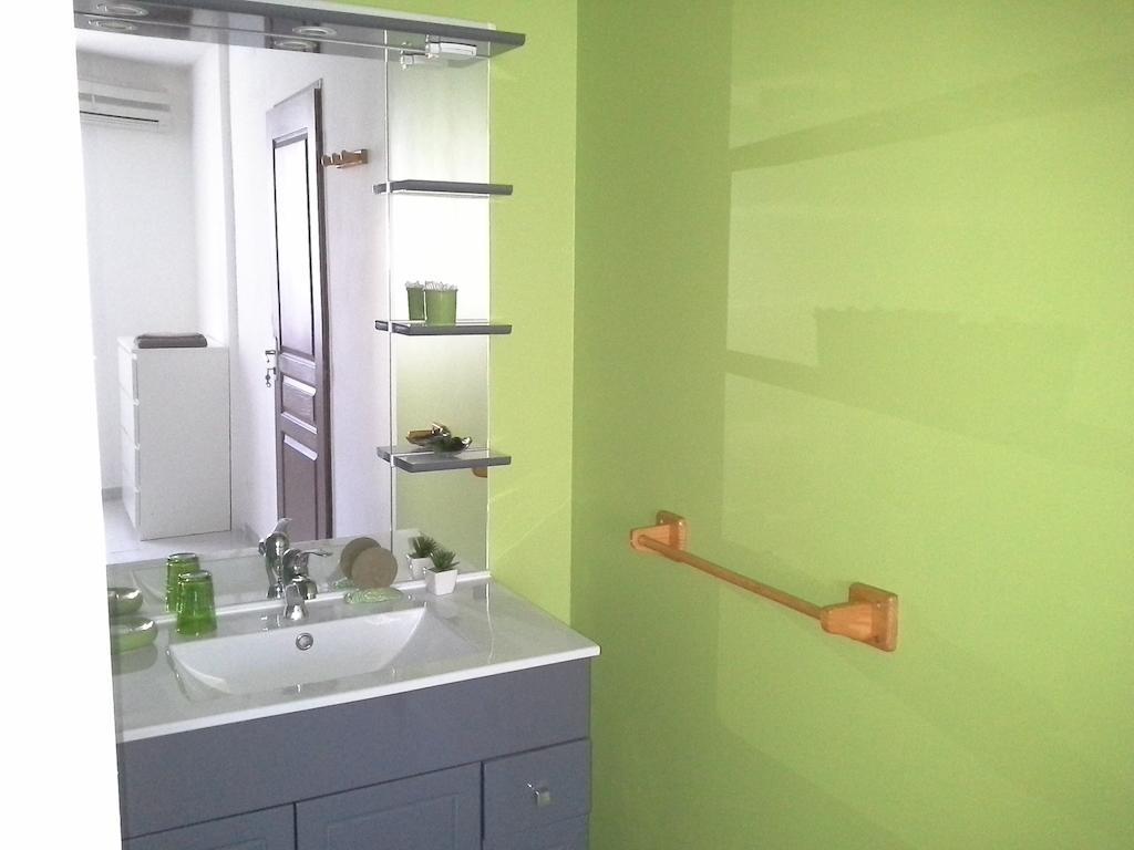 Millot Conilhac Acomodação com café da manhã Quarto foto